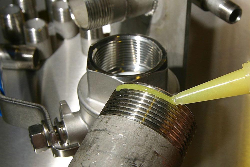 Уплотнители для трубной резьбы, фланцевых соединений и герметизации узлов от Chester Molecular