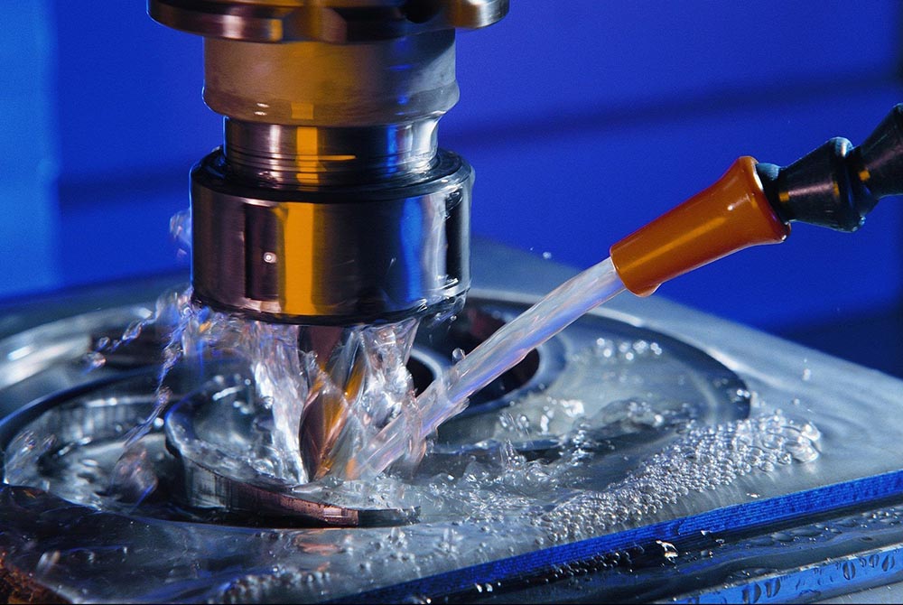 Смазочно-охлаждающая жидкость (СОЖ)