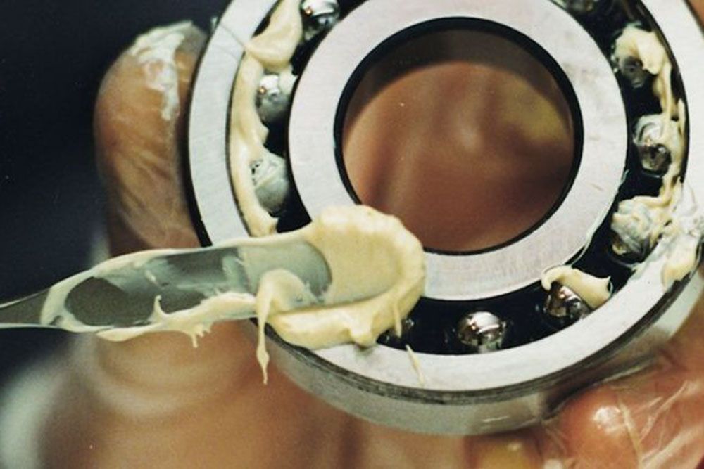 Обзор особых смазочных продуктов