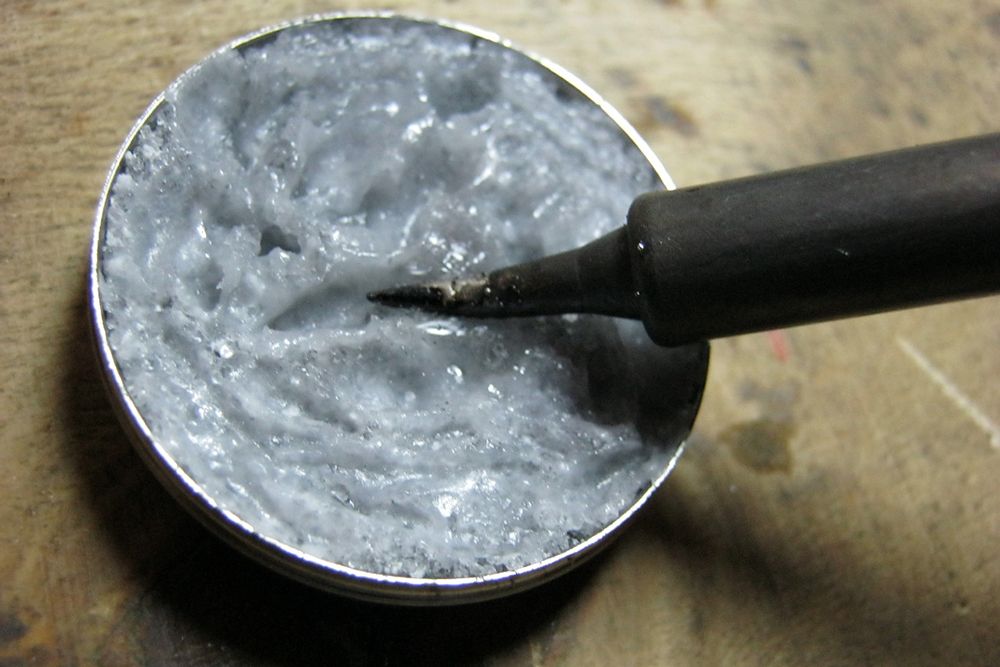 Оксидал и другие составы для очистки жал паяльного инструмента